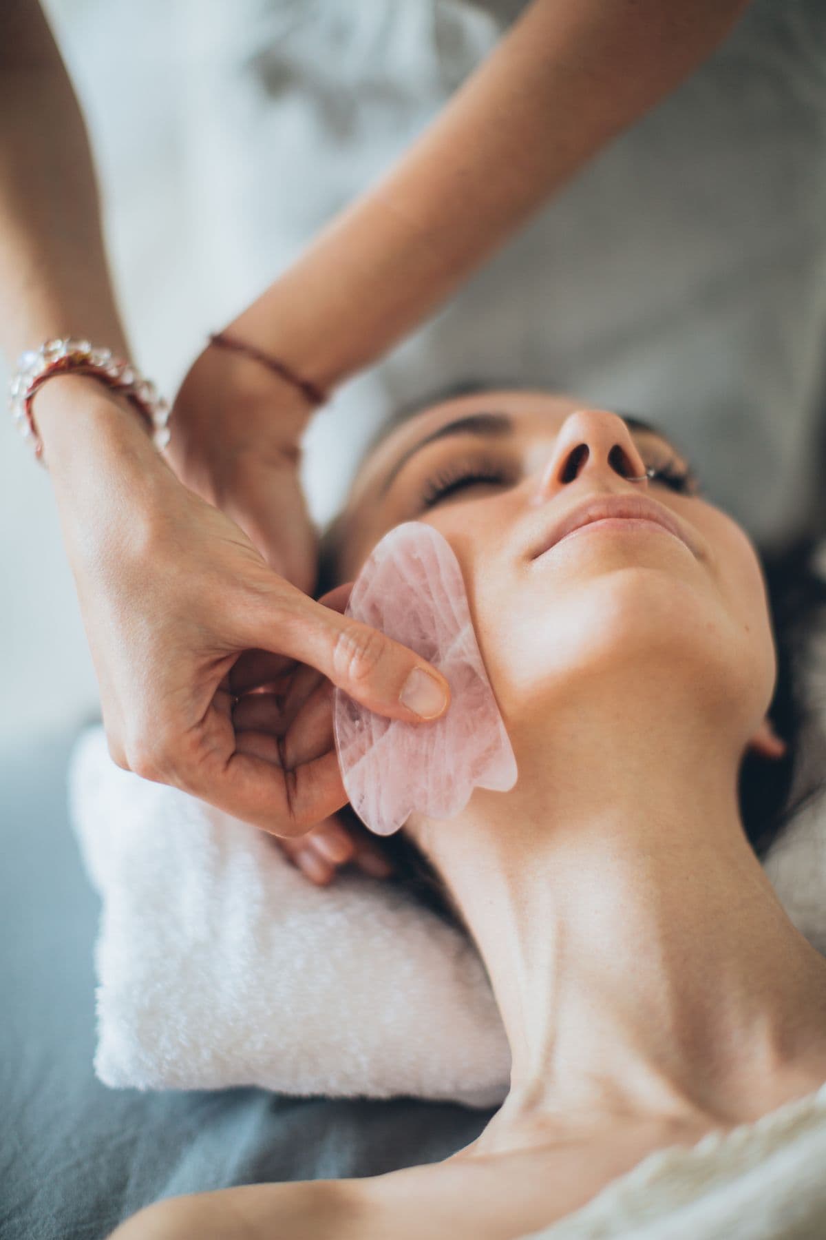 Facial & Skin Glow - Image 1